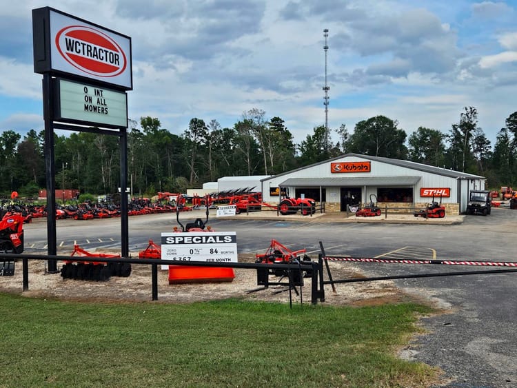 nac-roadside Nacogdoches (Kubota)